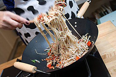 男生女生叉叉叉免费下载,竞技乐园盛启，国产佳作免费狂欢，体验全新休闲盛宴