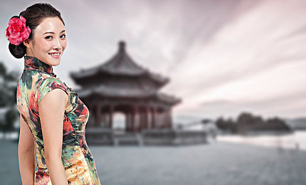 juliaann女教师在办公室,现代办公新风尚：教育之光Juliaann的温馨职场故事