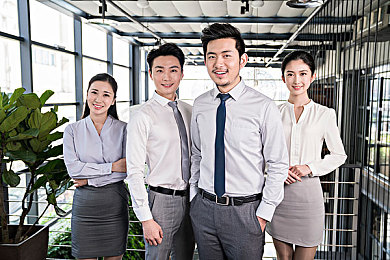 小职员三上松泽的电视剧在线观看,职场逆袭：平凡英雄的奋斗旅程