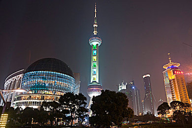 免费行情软件app网站国外,金融行情新风尚，跨国软件助投资决策