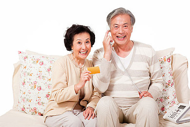 黄色APP直播,直播暗流涌动：揭秘“成人娱乐”APP直播背后的真相与风险-2