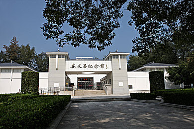 最大尺寸度的直播平台苹果版,揭秘苹果用户直播新宠：体验极致、内容丰富的直播平台，开启直播新篇章