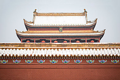 朱竹清被武魂殿士兵躁,《斗罗大陆》悲剧再掀波澜，虚构世界正义拷问现实-2