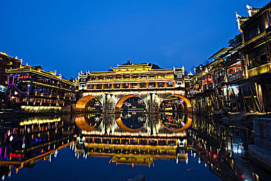 中国十大黄色软件,畅游虚拟，共鉴游戏精彩——探索中国十大热门娱乐软件-3