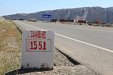 阿娇三点尽露无打码图,网络暴潮下的隐私防线：阿娇隐私泄露事件引发公众深思-3