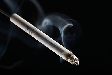 爆走黑料,揭秘网络黑产阴谋：爆走事件背后，用户隐私安全遭严重威胁，全社会共同捍卫网络安全-2