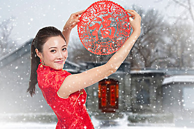 三上悠亚亚洲一区,探秘日漫江湖之美：《梦幻江湖》攻略评论盛宴来袭-3