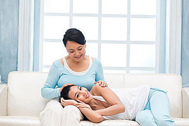 男生女生一起拆拆很痛,拆解日常，痛感环保，反思消费，共筑绿色未来-3