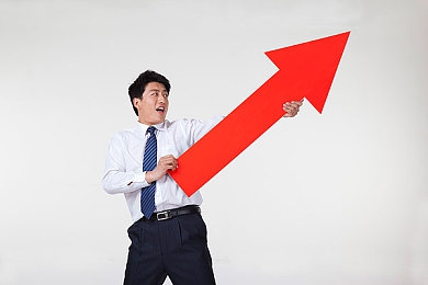 红桃38.47,探寻卡牌传奇：揭秘文艺复兴时期的红桃符号之谜-2