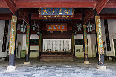 天堂在线,畅游虚拟乌托邦，“天堂在线”带你开启奇幻游戏之旅-4
